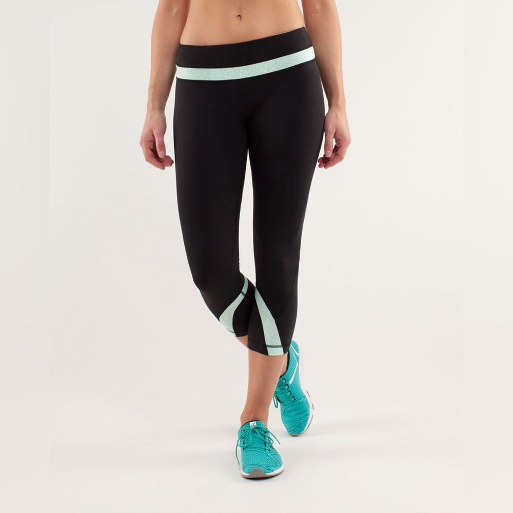 Lululemon Run: Inspire Crop II - Picture 2 of 10
